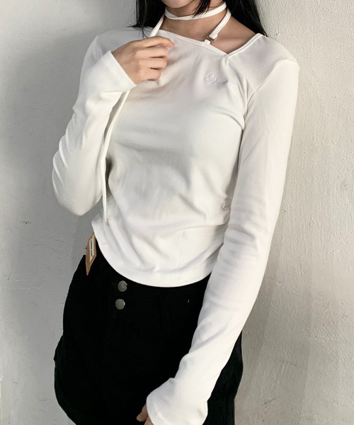 lilful(リルフル)の「ストラップワンショルダーカットソー(Tシャツ/カットソー・レディース・グレー/ホワイト/ブラック・M/L)」の5枚目の写真