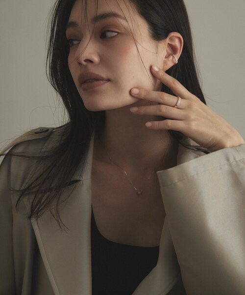 COCOSHNIK（ココシュニック）の「K10【サステナブル】モアサナイト イヤーカフ（イヤーカフ・レディース・ブラウン系その他2・00）」の7枚目の写真