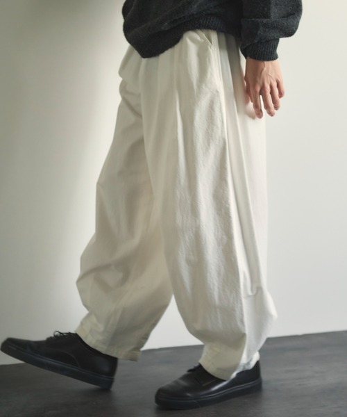 Libra Cue(リブラ キュー)の「サーカスパンツトールサイズ(チノパンツ・メンズ・ホワイト/ブラック・2)」の5枚目の写真