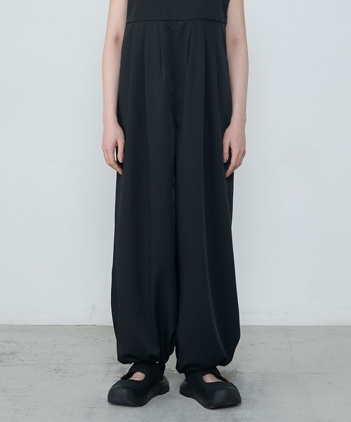 UNIVERSAL OVERALL（ユニバーサルオーバーオール）の「【UNIVERSAL OVERALL】 Round toe sneaker sandals / ユニバーサルオーバーオール ラウンドトゥ スニーカーサンダル（サンダル・レディース・ブラック/ホワイト・23/24/25）」の9枚目の写真