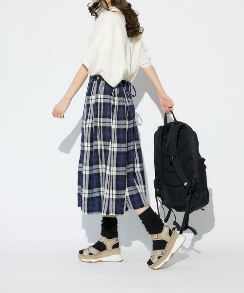 ing（イング）の「厚底スポーツサンダル（サンダル・レディース・バイオレット/ベージュ/ブラック・L/M/S）」の18枚目の写真