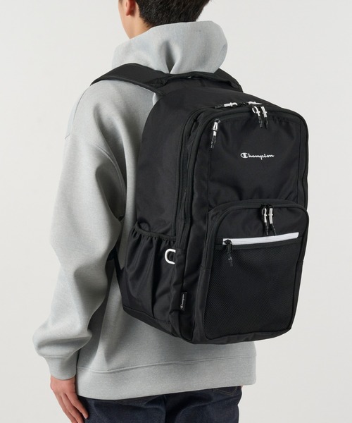 Champion(チャンピオン)の「リュックサック スーシテイ B4サイズ収納 15.6inch収納 37L 63962(バックパック/リュック・メンズ・ブラック×パープル/ベージュ×ブラック/ブラック×ホワイト/ブラック×グリーン・FREE)」の2枚目の写真