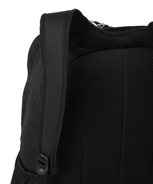 Champion(チャンピオン)の「リュックサック スーシテイ B4サイズ収納 15.6inch収納 37L 63962(バックパック/リュック・メンズ・ブラック×パープル/ベージュ×ブラック/ブラック×ホワイト/ブラック×グリーン・FREE)」の10枚目の写真