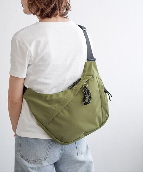 notch.（ノッチ）の「エースショルダーバッグ（ショルダーバッグ・レディース・ブラック/グレー/オフホワイト/カーキ・ONESIZE）」の5枚目の写真