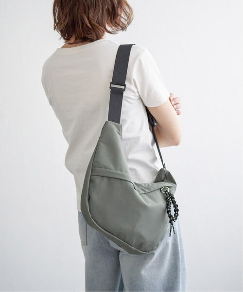 notch.（ノッチ）の「エースショルダーバッグ（ショルダーバッグ・レディース・ブラック/グレー/オフホワイト/カーキ・ONESIZE）」の18枚目の写真