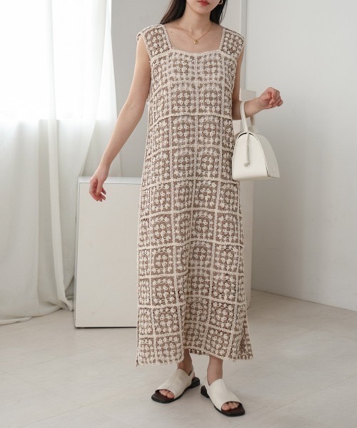 Bab(バブ)の「【XS~M 低身長向けサイズあり】クロシェロングワンピース(ワンピース・レディース・モカ/ベージュ系その他/ベージュ×ブラック/チャコールグレー/イエロー/ホワイト系その他/ブラック・MEDIUM/SMALL/X-SMALL)」の5枚目の写真