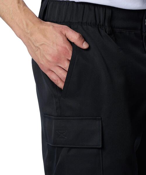 UNDER ARMOUR(アンダーアーマー)の「UAツイル カーゴショーツ(ライフスタイル/メンズ)(その他パンツ・メンズ・ブラック・S/L/XL/2XL/M/3XL/4XL/5XL)」の4枚目の写真