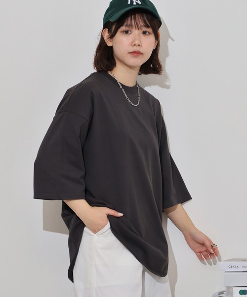 FUNALIVE(ファンアライブ)の「オーバーサイズヘビーウエイト無地裾ラウンドTシャツ(Tシャツ/カットソー・メンズ・ブラック/ネイビー/スミクロ/ホワイト・M/L/LL)」の13枚目の写真