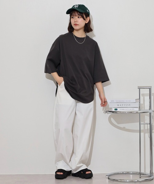 FUNALIVE(ファンアライブ)の「オーバーサイズヘビーウエイト無地裾ラウンドTシャツ(Tシャツ/カットソー・メンズ・ブラック/ネイビー/スミクロ/ホワイト・M/L/LL)」の11枚目の写真