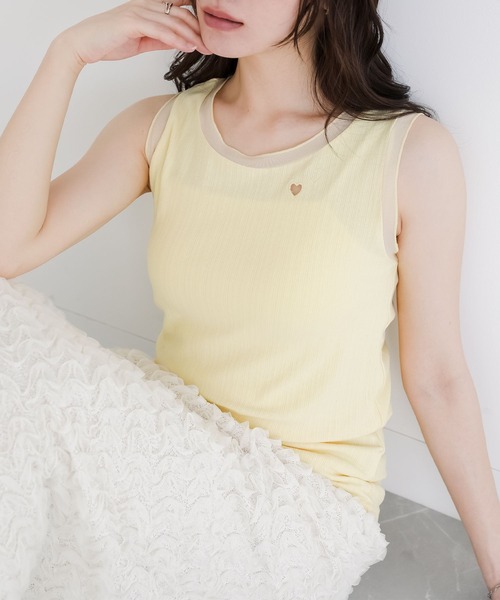 somari imagination(ソマリ イマジネーション)の「ハート刺繍シアー切り替えタンクトップ(タンクトップ・レディース・オフホワイト/ブラック/イエロー・2/1)」の3枚目の写真