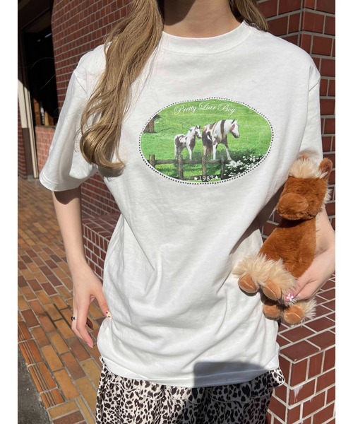 WC(ダブル シー)の「ラインストーンホースプリントTシャツ(Tシャツ/カットソー・レディース・ホワイト/グレー・FREE)」の2枚目の写真