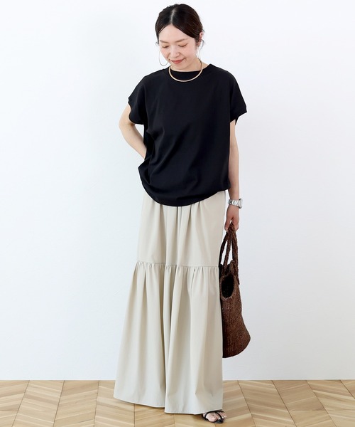 Aletta vita(アレッタビータ)の「リブ使いオーガニックコットンドルマンプルオーバー(Tシャツ/カットソー・レディース・ブラック/オフホワイト/グレイッシュベージュ・FREE)」の8枚目の写真