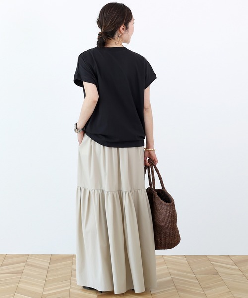 Aletta vita(アレッタビータ)の「リブ使いオーガニックコットンドルマンプルオーバー(Tシャツ/カットソー・レディース・ブラック/オフホワイト/グレイッシュベージュ・FREE)」の10枚目の写真