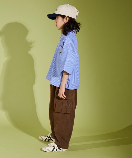 PAIRMANON STREET（ペアマノンストリート）の「【PAIRMANON STREET】くま刺繍 ベア刺繍入り 半袖 シャツ 無地 ストライプ（シャツ/ブラウス・キッズ・ブラック/ホワイト/ブルー・120/90/160/100/140/110/150/130）」の6枚目の写真