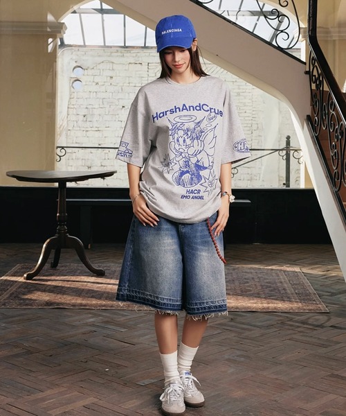 HARSH AND CRUEL（ハーシュアンドクルーエル）の「ストリートエンジェルグラフィックTシャツ オーバーサイズ ユニセックス HC25S2TP12【Harsh and Cruel】（Tシャツ/カットソー・メンズ・ホワイト/グレー/ブルー・L/M/XL）」の8枚目の写真