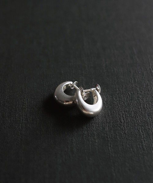 TEN.(テン)の「SILVER925 カドルイヤリング(イヤリング・レディース・シルバー・FREE)」の7枚目の写真