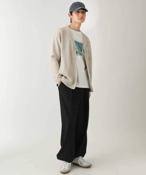 a.v.v(アーヴェヴェ)の「【接触冷感】スクエアプリントセミワイドシルエットカットソー(Tシャツ/カットソー・メンズ・グリーン/ダークインディゴブルー・48/46/44)」の10枚目の写真