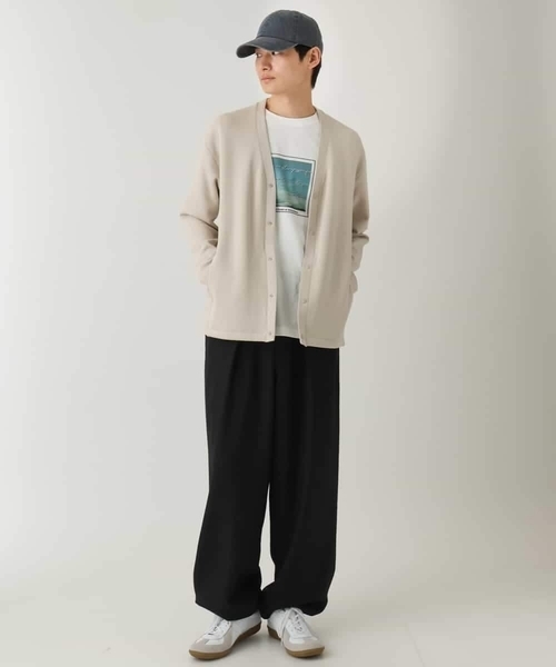 a.v.v(アーヴェヴェ)の「【接触冷感】スクエアプリントセミワイドシルエットカットソー(Tシャツ/カットソー・メンズ・グリーン/ダークインディゴブルー・48/46/44)」の11枚目の写真