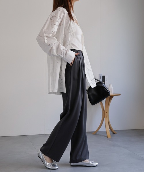 CREARE -LINO-（クレアーレリノ）の「〈ユニセックス商品〉フラワーカットワークシャツ（シャツ/ブラウス・メンズ・ブラック/カーキ/ホワイト・M/L）」の22枚目の写真