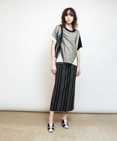 OSMOSIS(オズモーシス)の「ドロストチュールニットプルオーバー(ニット/セーター・レディース・ブラック/ブラック系その他/ブルー系その他・ONE SIZE)」の12枚目の写真