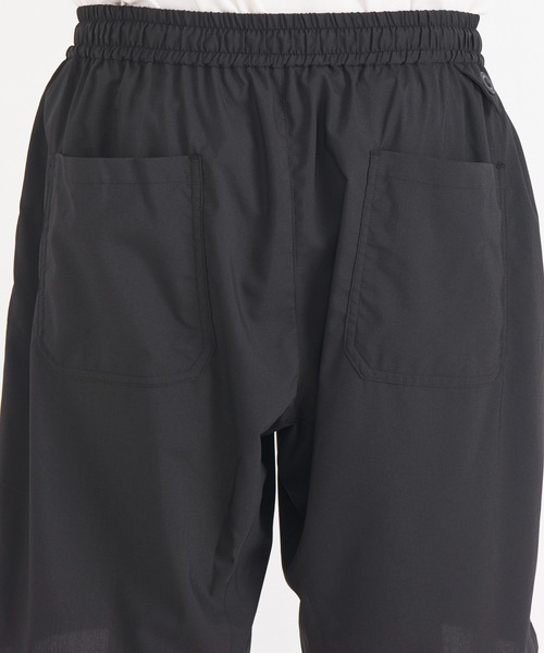 WHITE MOUNTAINEERING(ホワイトマウンテニアリング)の「【White Mountaineering / ホワイトマウンテニアリング】WIDE SHORT PANTS(その他パンツ・メンズ・ブラック/ネイビー・0/1/2)」の9枚目の写真