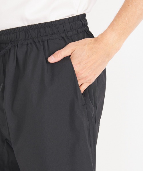 WHITE MOUNTAINEERING(ホワイトマウンテニアリング)の「【White Mountaineering / ホワイトマウンテニアリング】WIDE SHORT PANTS(その他パンツ・メンズ・ブラック/ネイビー・0/1/2)」の10枚目の写真
