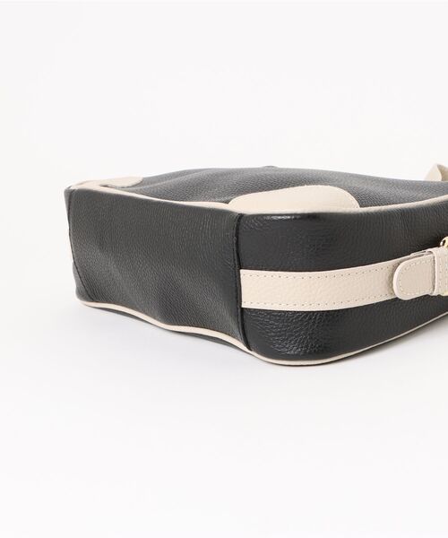 andrea cardone（アンドレアカルドネ）の「【andrea cardone】バイカラーショルダーBAG（ショルダーバッグ・レディース・ネイビー/ホワイト・FREE）」の4枚目の写真