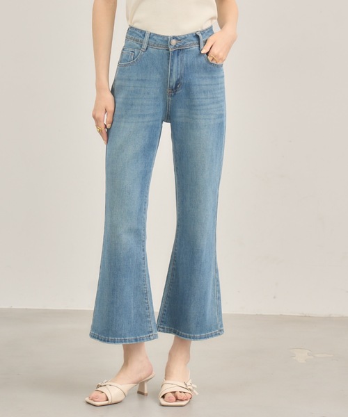 NEUNA（ヌナ）の「クロップドデニムパンツ（デニムパンツ・レディース・ブルー/ライトブルー・LARGE/MEDIUM）」の20枚目の写真