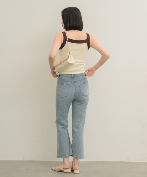 NEUNA（ヌナ）の「クロップドデニムパンツ（デニムパンツ・レディース・ブルー/ライトブルー・LARGE/MEDIUM）」の11枚目の写真