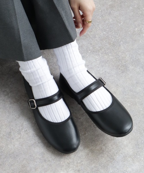 U.S. POLO ASSN.（ユーエスポロアッスン）の「【U.S. POLO ASSN./ユーエスポロアッスン】メリージェーン フラットシューズ（パンプス・レディース・シルバー/ブラック/ブラウン・S/M/L）」の4枚目の写真