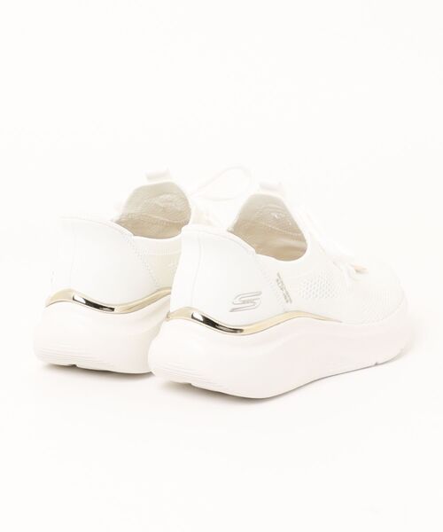 SKECHERS(スケッチャーズ)の「《SKECHERS》BOBS B LOVE - TRUE DELIGHT(スニーカー・レディース・ホワイト/ブラック/ライトピンク/ブラック×ブラック/ベージュ系その他/セージグリーン・22.5cm/23.5cm/24.5cm/23.0cm/24.0cm/25.0cm)」の8枚目の写真
