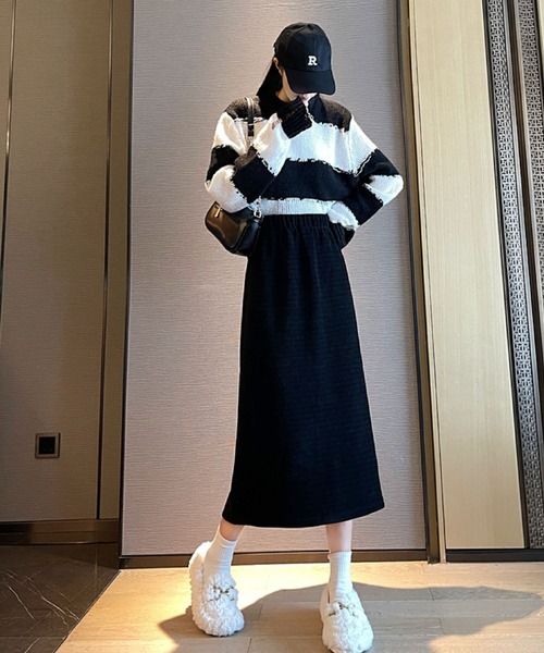 2ly2（トゥーリートゥー）の「ナチュラル可愛い◎無地ミモレスカート（スカート・レディース・ブラック/ブラウン/ベージュ・F）」の4枚目の写真