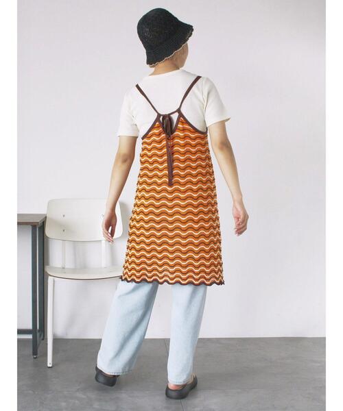 ehka sopo（エヘカソポ）の「配色透かし編みキャミワンピース（ワンピース・レディース・サックスブルー/オレンジ/オフホワイト・F）」の13枚目の写真