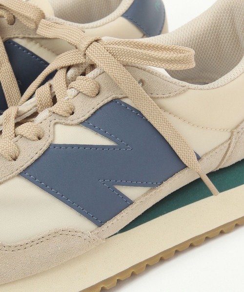 LAKOLE（ラコレ）の「【New Balance/ニューバランス】MS237M / 353913（スニーカー・メンズ・ベージュ/グレー・LARGE/MEDIUM）」の13枚目の写真