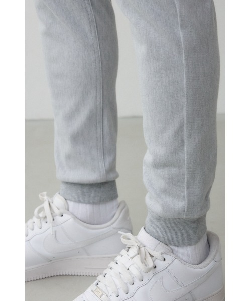 AZUL by moussy（アズールバイマウジー）の「EASY ACTION SLIM JOGGER 2ND（スウェットパンツ・メンズ・ブラック/杢グレー/ライトベージュ/チャコールグレー・MEDIUM/X-SMALL/SMALL/LARGE/X-LARGE）」の11枚目の写真