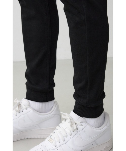 AZUL by moussy（アズールバイマウジー）の「EASY ACTION SLIM JOGGER 2ND（スウェットパンツ・メンズ・ブラック/杢グレー/ライトベージュ/チャコールグレー・MEDIUM/X-SMALL/SMALL/LARGE/X-LARGE）」の20枚目の写真