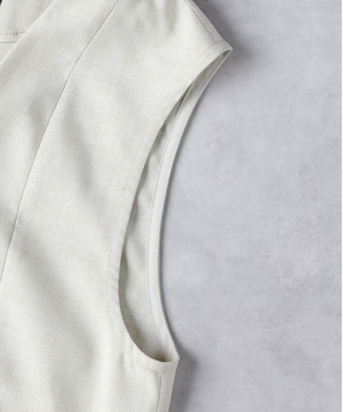 Right-on（ライトオン）の「【HONEYSUCKLE ROSE】フレアベスト（その他トップス・レディース・ダークグレー/キナリ・L/M）」の8枚目の写真