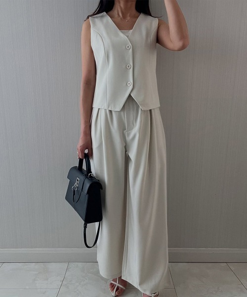 AMELY（エミリー）の「選べる テーラードジャケット・ベスト・ワイドパンツ（その他トップス・レディース・ブラウン/グレー/ホワイト/ブラック/ホワイト系その他2/ブラック系その他2/グレー系その他2/ブラウン系その他2/ブラック系その他/グレー系その他/ブラウン系その他/ホワイト系その他・フリー/M/L）」の16枚目の写真