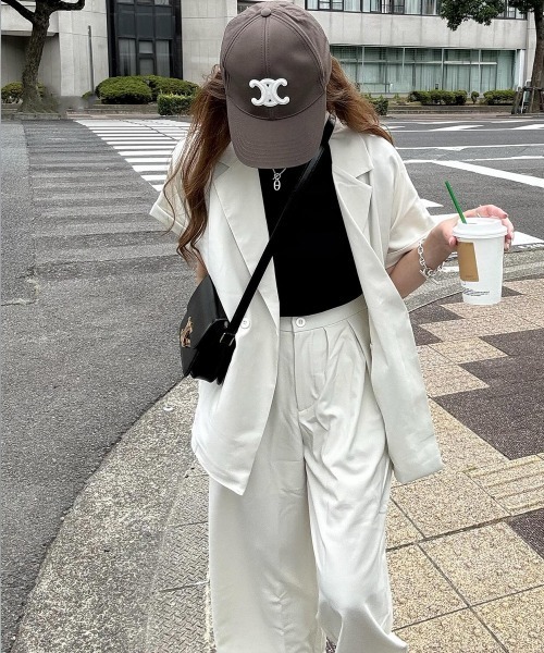 AMELY（エミリー）の「選べる テーラードジャケット・ベスト・ワイドパンツ（その他トップス・レディース・ブラウン/グレー/ホワイト/ブラック/ホワイト系その他2/ブラック系その他2/グレー系その他2/ブラウン系その他2/ブラック系その他/グレー系その他/ブラウン系その他/ホワイト系その他・フリー/M/L）」の17枚目の写真