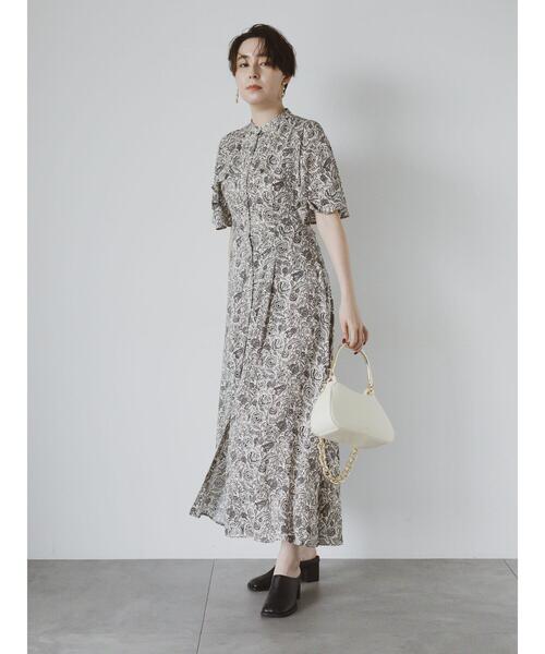 Te chichi CLASSIC（テチチクラシック）の「【DEVEAUX】ボタニカルプリントワンピース《2025summer catalog item》（ワンピース・レディース・ベージュ・F）」の5枚目の写真