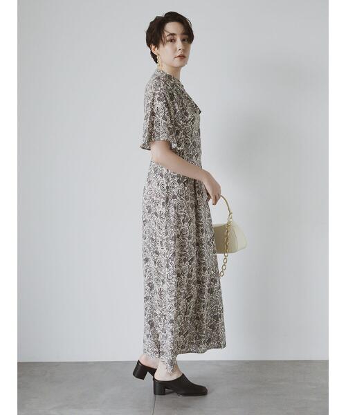 Te chichi CLASSIC（テチチクラシック）の「【DEVEAUX】ボタニカルプリントワンピース《2025summer catalog item》（ワンピース・レディース・ベージュ・F）」の7枚目の写真