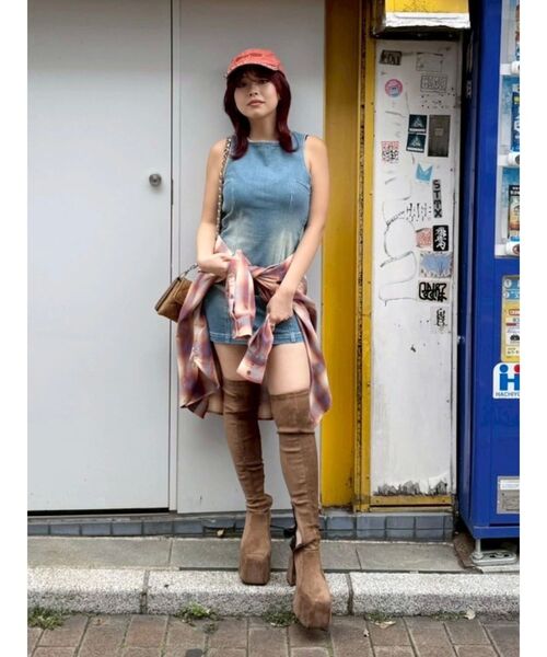 EVRIS（エヴリス）の「バックリボンオープンデニムミニワンピース（ワンピース・レディース・ブラック/ブルー・SMALL/MEDIUM）」の20枚目の写真