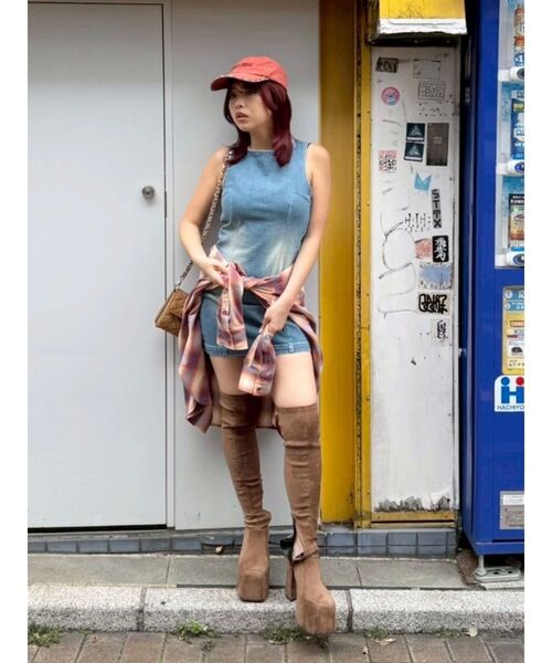 EVRIS（エヴリス）の「バックリボンオープンデニムミニワンピース（ワンピース・レディース・ブラック/ブルー・SMALL/MEDIUM）」の21枚目の写真