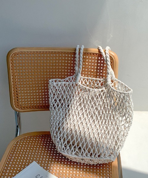 Mela(メラ)の「MESH TOTE BAG(トートバッグ・レディース・ブラック/ホワイト/グリーン/ピンク/ベージュ/イエロー/レッド/ブルー/パープル・FREE)」の2枚目の写真