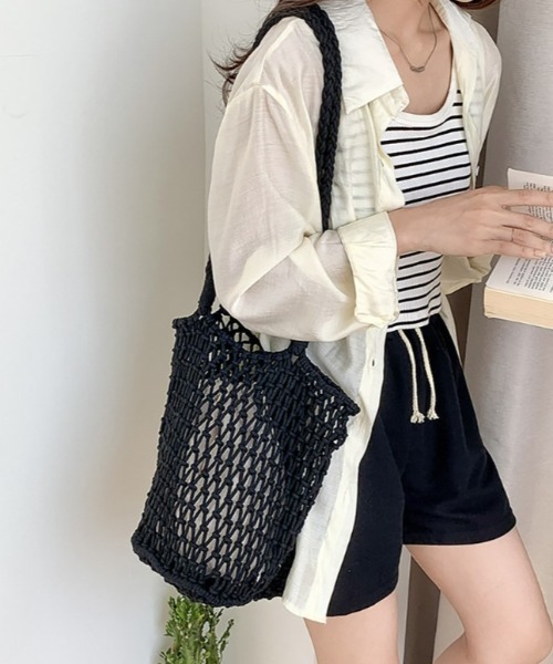 Mela(メラ)の「MESH TOTE BAG(トートバッグ・レディース・ブラック/ホワイト/グリーン/ピンク/ベージュ/イエロー/レッド/ブルー/パープル・FREE)」の3枚目の写真