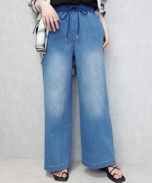 SELECT LEVERY(セレクトリベリー)の「AIRジョグデニムウエストリブワイドパンツ(デニムパンツ・レディース・ブラック/ワンウォッシュ/ネイビー/ライトブルー・MEDIUM/X-LARGE/LARGE/SMALL)」の1枚目の写真