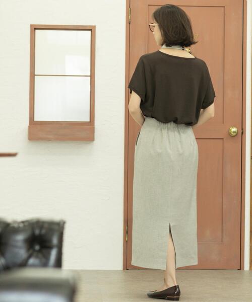 OPAQUE.CLIP（オペークドットクリップ）の「《美人百花掲載》ストレッチリネンライクタイトスカート【洗濯機洗い可】（スカート・レディース・ベージュ/グレー/ネイビー・38/40/36/42）」の14枚目の写真