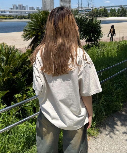 sedacle(セダクル)の「加工ラインストーンカラーTシャツ(Tシャツ/カットソー・レディース・アイボリー/カーキ/ライトブルー/ライトカーキ/ブラウン/ピンク/レッド・SMALL/MEDIUM/LARGE)」の10枚目の写真