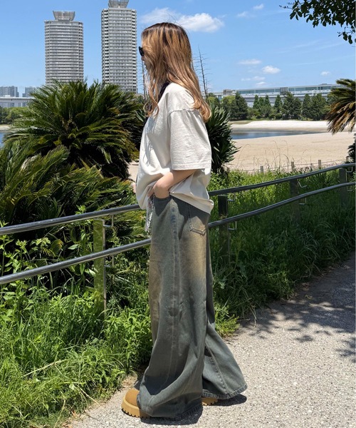 sedacle(セダクル)の「加工ラインストーンカラーTシャツ(Tシャツ/カットソー・レディース・アイボリー/カーキ/ライトブルー/ライトカーキ/ブラウン/ピンク/レッド・SMALL/MEDIUM/LARGE)」の14枚目の写真