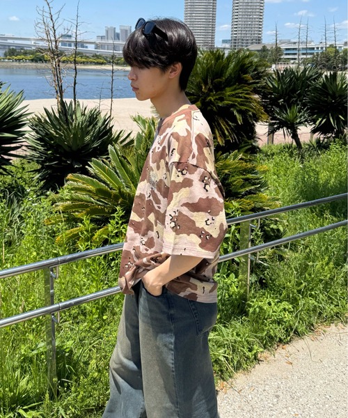 sedacle(セダクル)の「加工ラインストーンカラーTシャツ(Tシャツ/カットソー・レディース・アイボリー/カーキ/ライトブルー/ライトカーキ/ブラウン/ピンク/レッド・SMALL/MEDIUM/LARGE)」の17枚目の写真